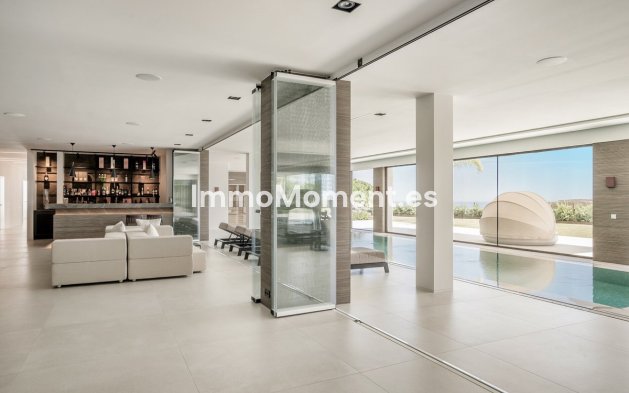 Resale - Villa - Benahavís - Benahavís Centro