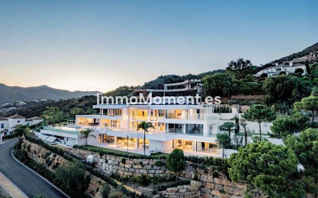 Resale - Villa - Benahavís - Benahavís Centro