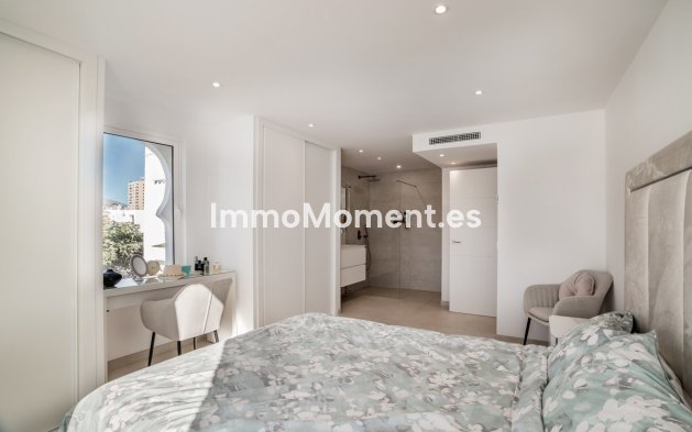 Resale - Apartment - Marbella - Nueva Andalucía
