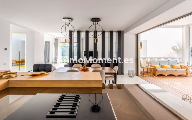 Resale - Villa - Benahavís - Benahavís Centro