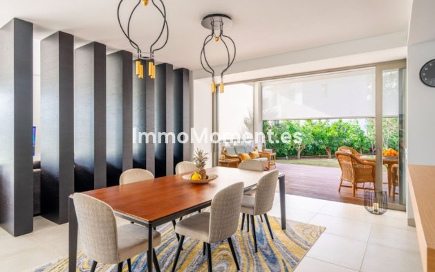 Resale - Villa - Benahavís - Benahavís Centro