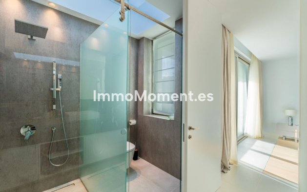 Resale - Villa - Benahavís - Benahavís Centro