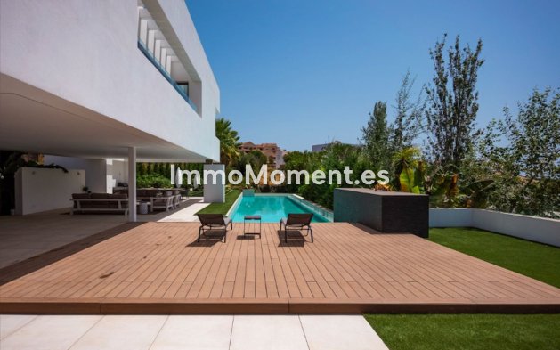 Resale - Villa - Benahavís - Benahavís Centro