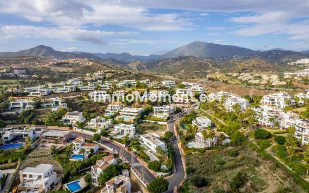 Resale - Villa - Benahavís - Benahavís Centro