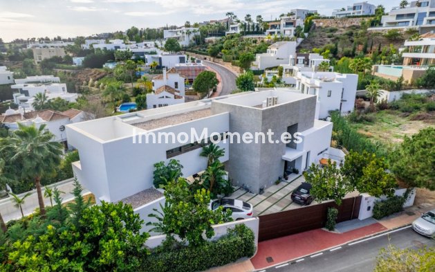 Resale - Villa - Benahavís - Benahavís Centro