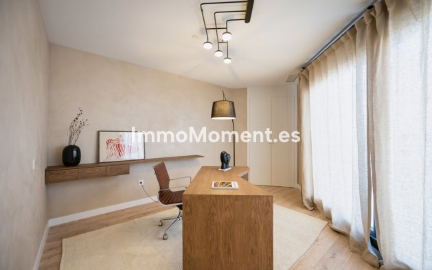 Revente - Appartement - Málaga - Málaga Centro