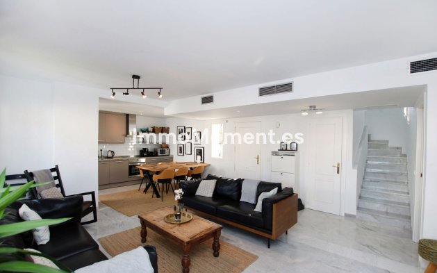 Wiederverkauf - Wohnung - Marbella - Nueva Andalucía