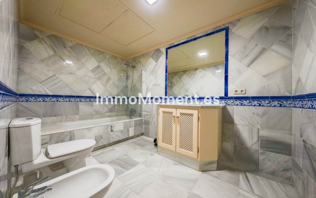 Resale - Apartment - Benahavís - Monte Halcones