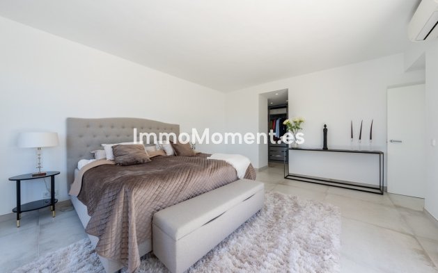 Wiederverkauf - Wohnung - Marbella - Nueva Andalucía