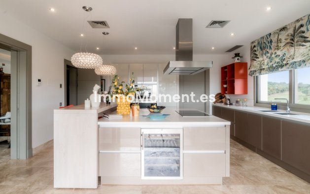 Revente - Villa - Benahavís - Benahavís Centro