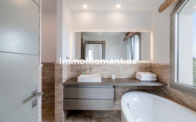 Revente - Villa - Benahavís - Benahavís Centro