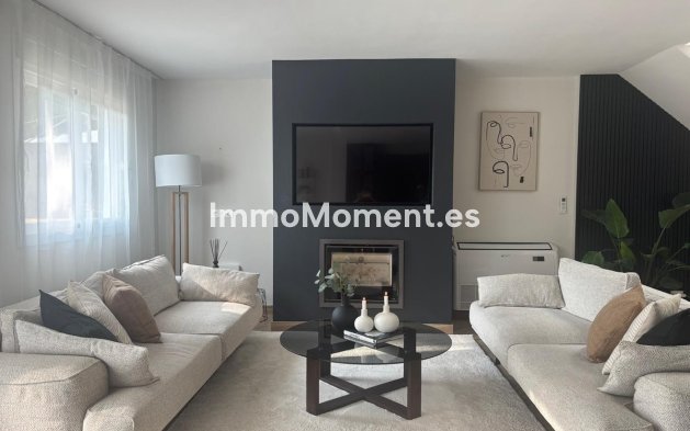 Revente - Maison mitoyenne - Estepona  - Atalaya