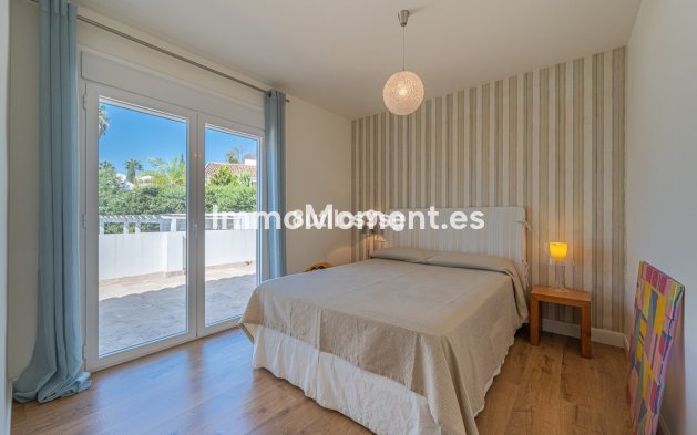 Wiederverkauf - Villa - Marbella - Nueva Andalucía