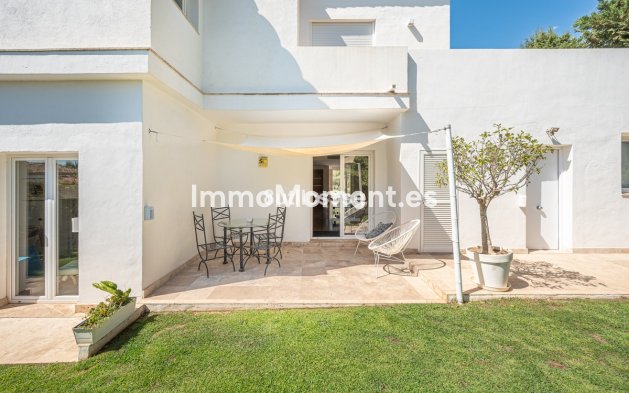 Wiederverkauf - Villa - Marbella - Nueva Andalucía