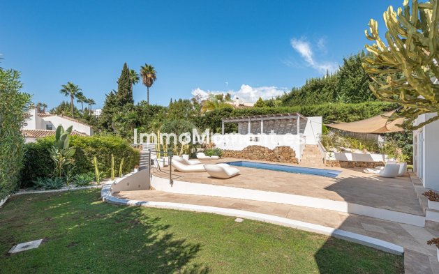 Wiederverkauf - Villa - Marbella - Nueva Andalucía
