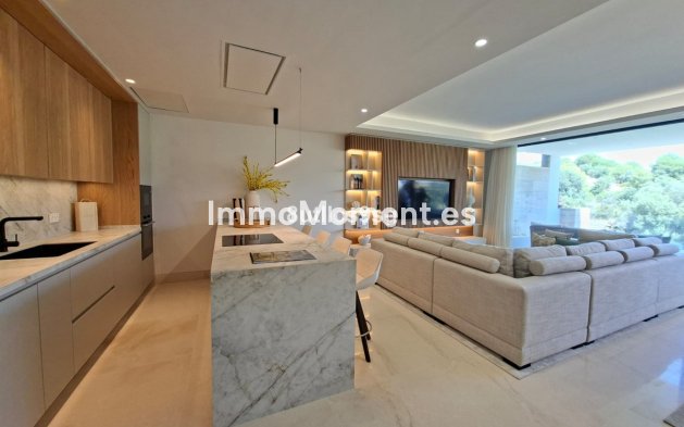 Reventa - Apartamento - Marbella - Aloha