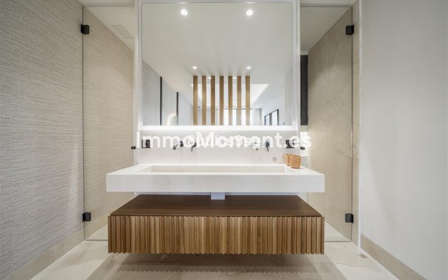 Reventa - Apartamento - Marbella - Aloha