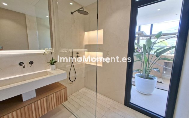 Reventa - Apartamento - Marbella - Aloha