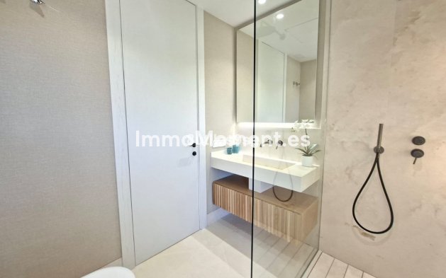 Reventa - Apartamento - Marbella - Aloha