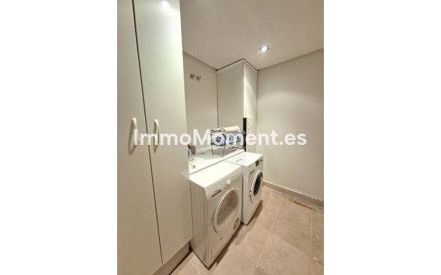 Revente - Maison mitoyenne - Manilva