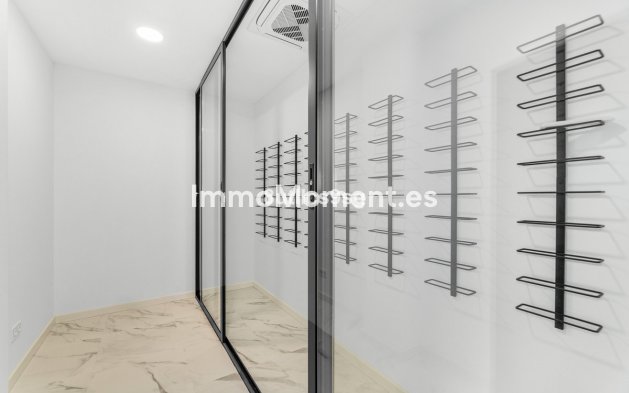 Resale - Villa - Benahavís - Benahavís Centro