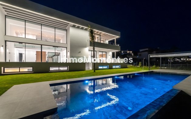 Resale - Villa - Benahavís - Benahavís Centro