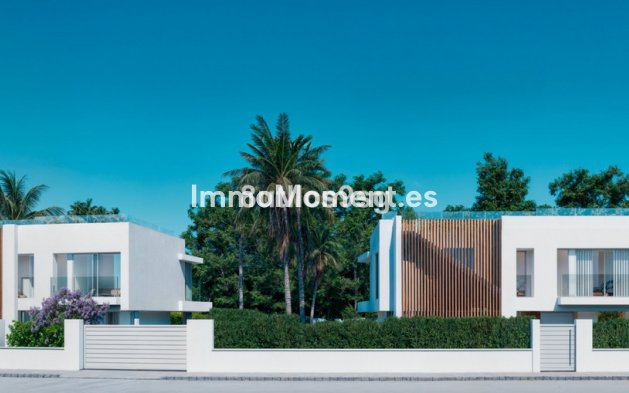 Resale - Villa - Estepona - Atalaya