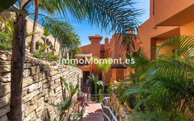 Wiederverkauf - Wohnung - Marbella - Nueva Andalucía