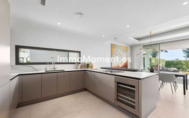 Revente - Villa - Marbella - Nueva Andalucía