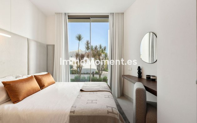 Revente - Villa - Marbella - Nueva Andalucía