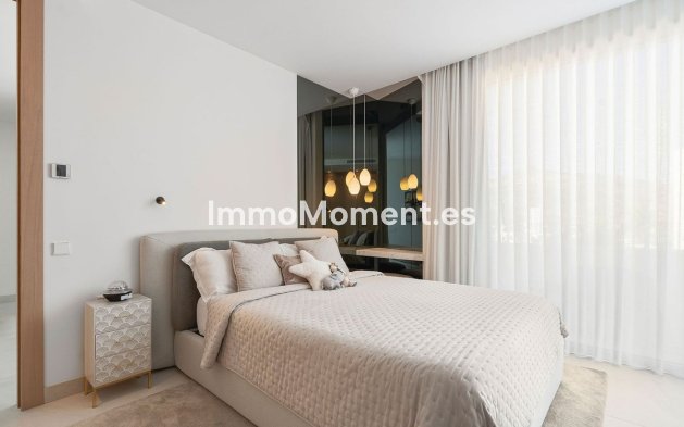 Revente - Villa - Marbella - Nueva Andalucía
