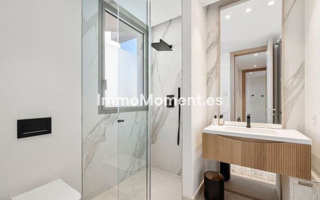 Revente - Villa - Marbella - Nueva Andalucía