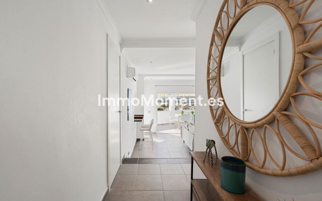 Revente - Villa - Marbella - Nueva Andalucía