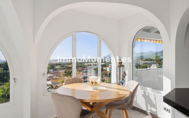 Revente - Villa - Marbella - Nueva Andalucía