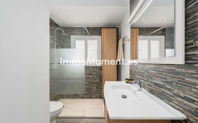 Revente - Villa - Marbella - Nueva Andalucía