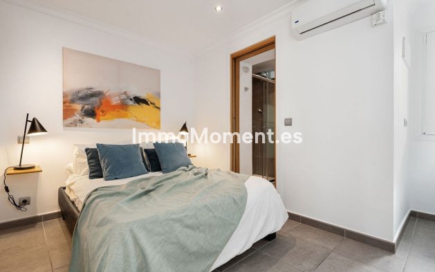 Revente - Villa - Marbella - Nueva Andalucía