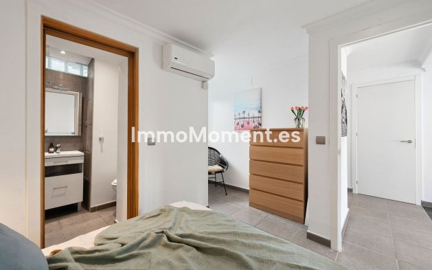 Revente - Villa - Marbella - Nueva Andalucía