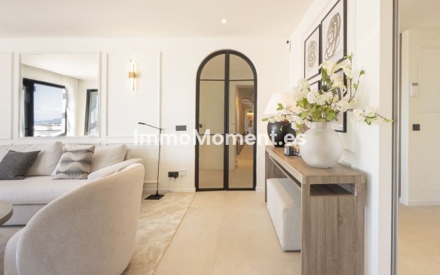 Reventa - Apartamento - Benahavís - Benahavís Centro