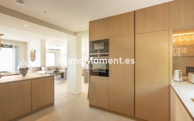 Reventa - Apartamento - Benahavís - Benahavís Centro