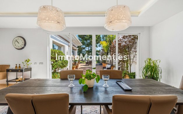 Wiederverkauf - Villa - Marbella - Aloha