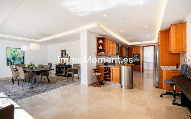 Wiederverkauf - Villa - Marbella - Aloha