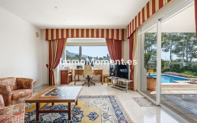 Wiederverkauf - Villa - Marbella - Aloha