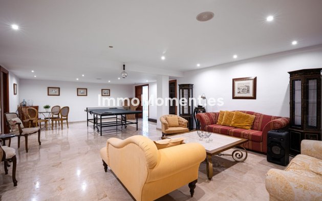 Wiederverkauf - Villa - Marbella - Aloha