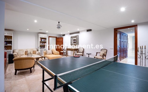 Wiederverkauf - Villa - Marbella - Aloha