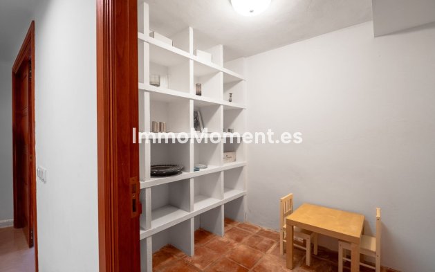 Wiederverkauf - Villa - Marbella - Aloha