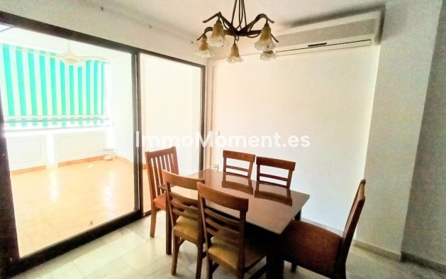 Wiederverkauf - Wohnung - Torremolinos - La Carihuela