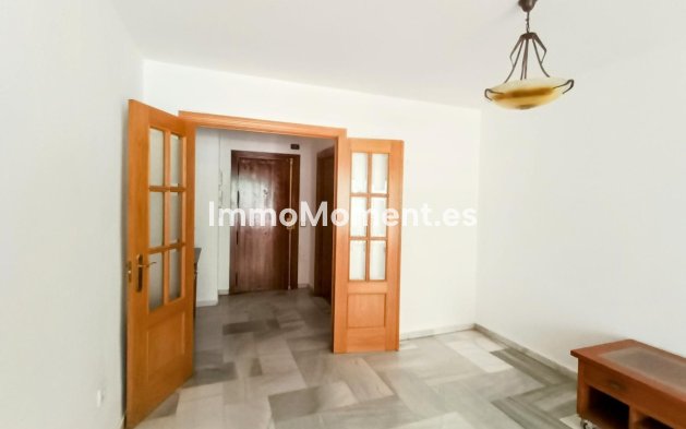 Wiederverkauf - Wohnung - Torremolinos - La Carihuela