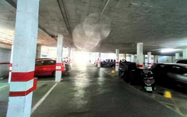 Wiederverkauf - Wohnung - Torremolinos - La Carihuela