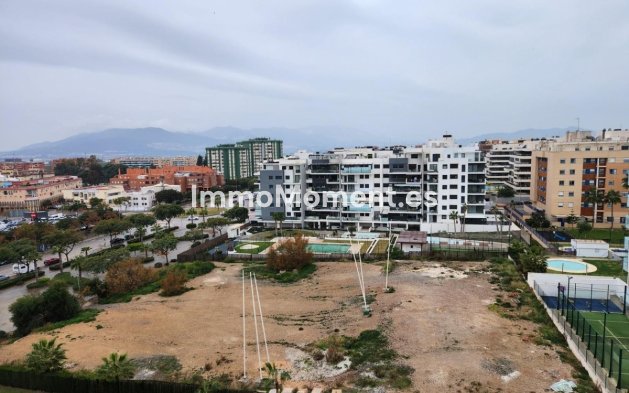 Revente - Appartement - Málaga - Teatinos