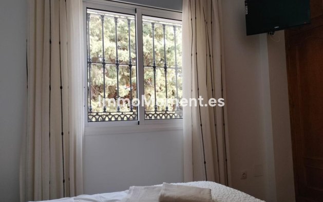 Wiederverkauf - Villa - Benalmadena - Benalmadena Centro